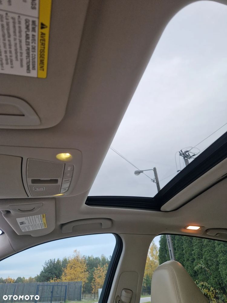 Infiniti Q50 - 22