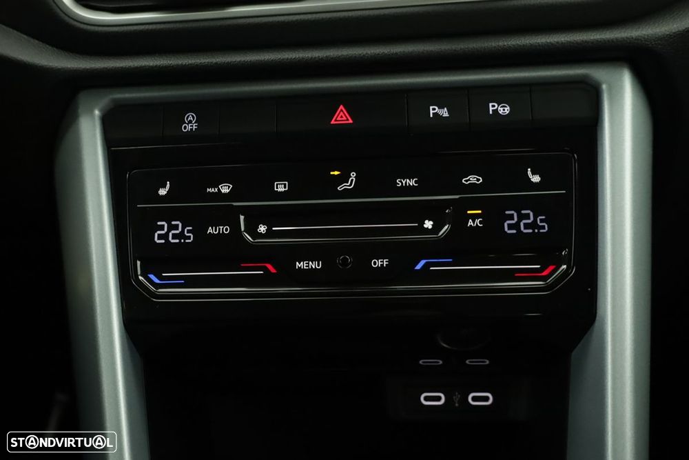 VW T-Roc 1.0 TSI - 13