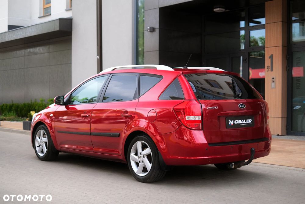 Kia Ceed 1.6 GDI Business Line - 9