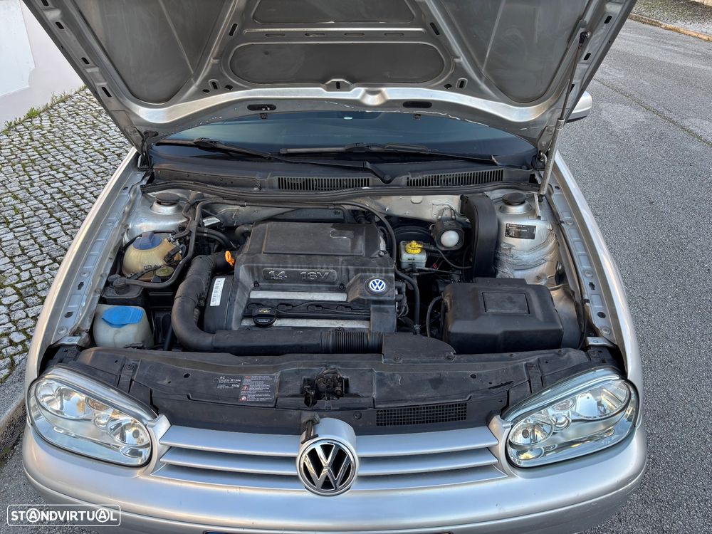 VW Golf 1.4i 25 Anos - 13