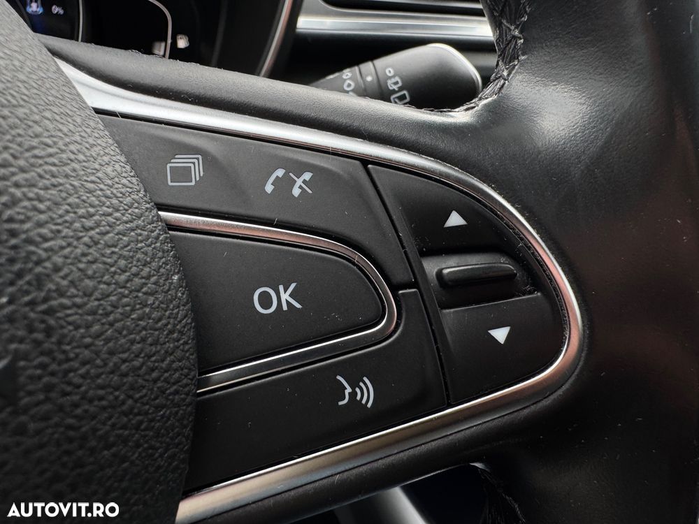 Renault Kadjar BLUE dCi 4X4 Intens - 28