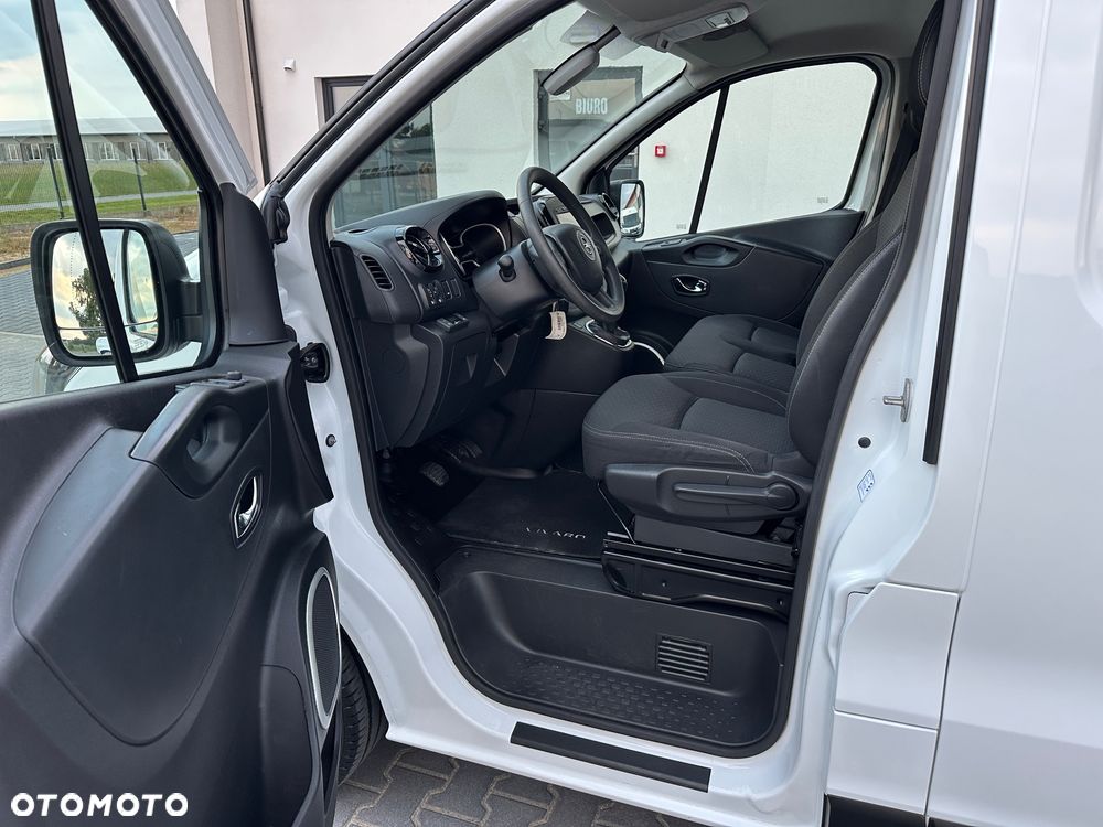 Renault Trafic L2H1 Długi 1.6 DCi 125KM Klima Webasto REGAŁY - 22