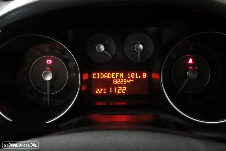 Fiat Punto 1.3 M-Jet Easy S&S - 25