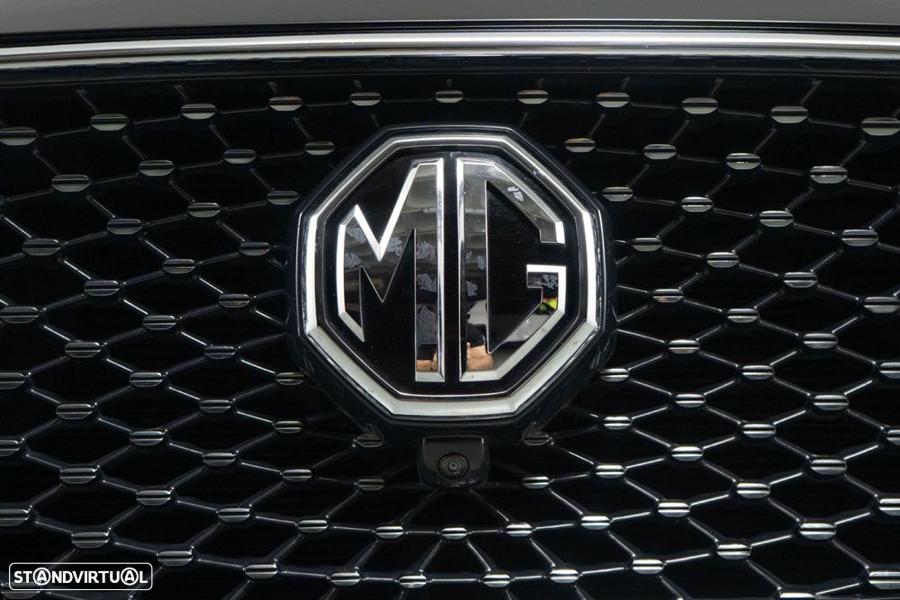 MG EHS 1.5 T-GDI Plug-in Hybrid Luxury - 27