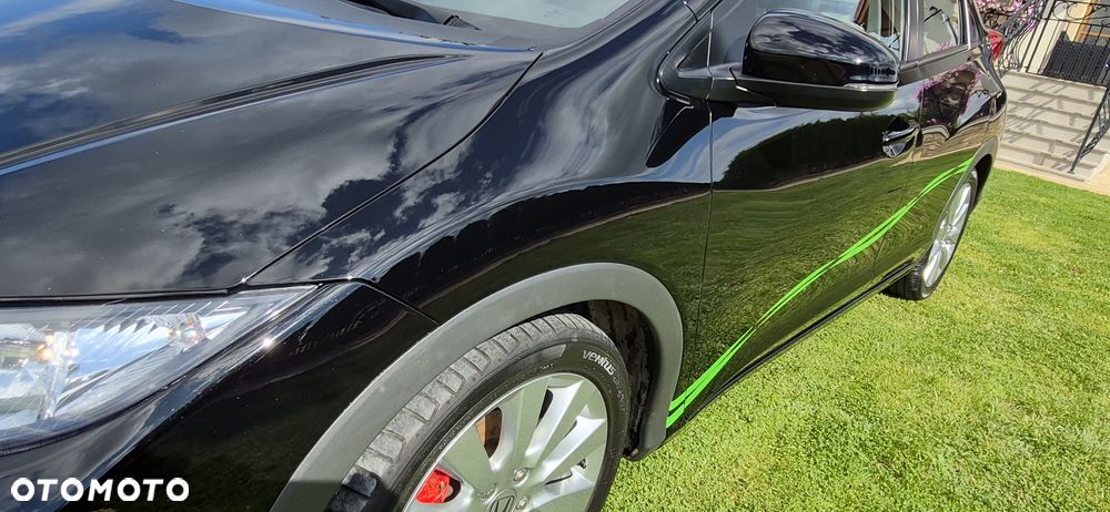 Honda Civic 1.8 i-VTEC Sport Black Edition - 10