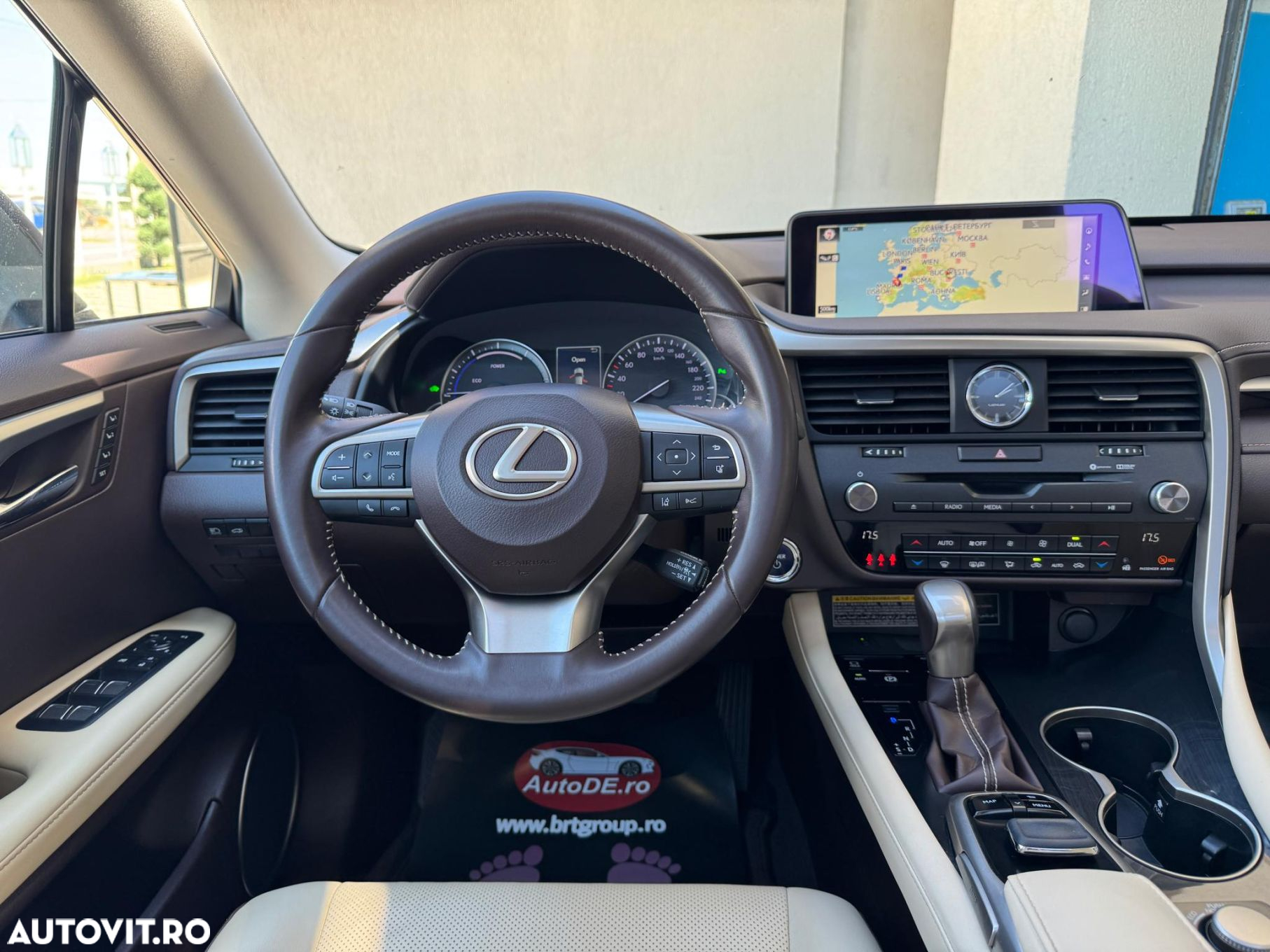 Lexus Seria RX - 10