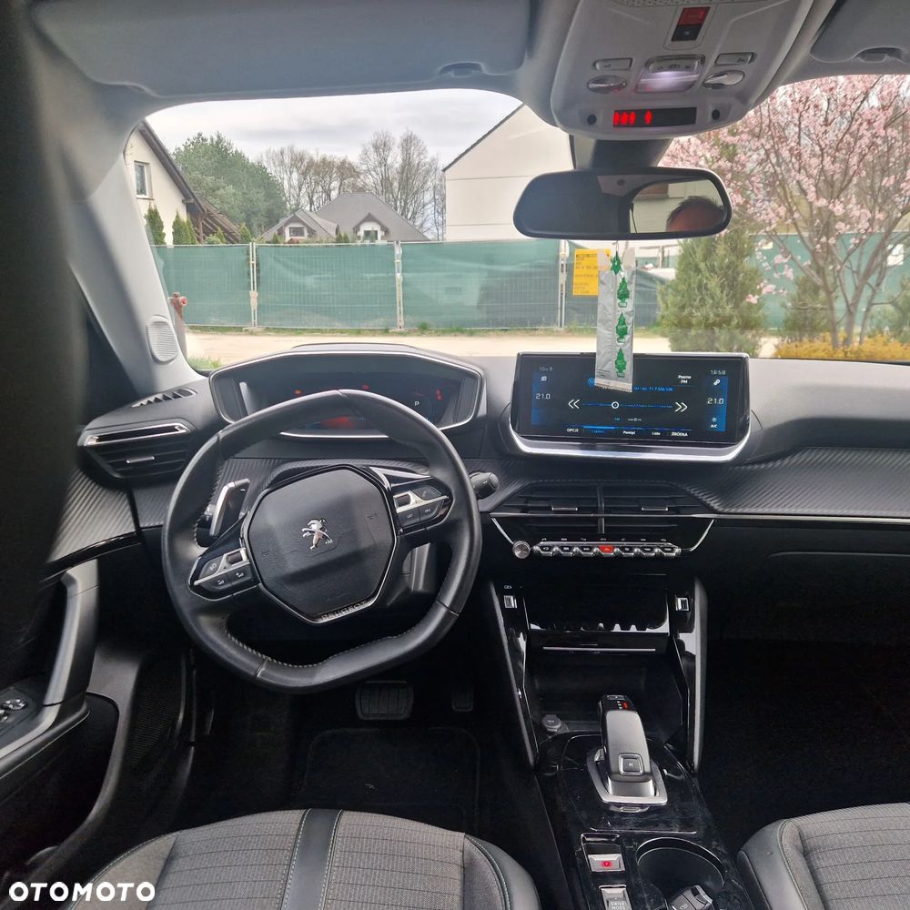 Peugeot 2008 1.2 PureTech Active Pack S&S EAT8 - 8