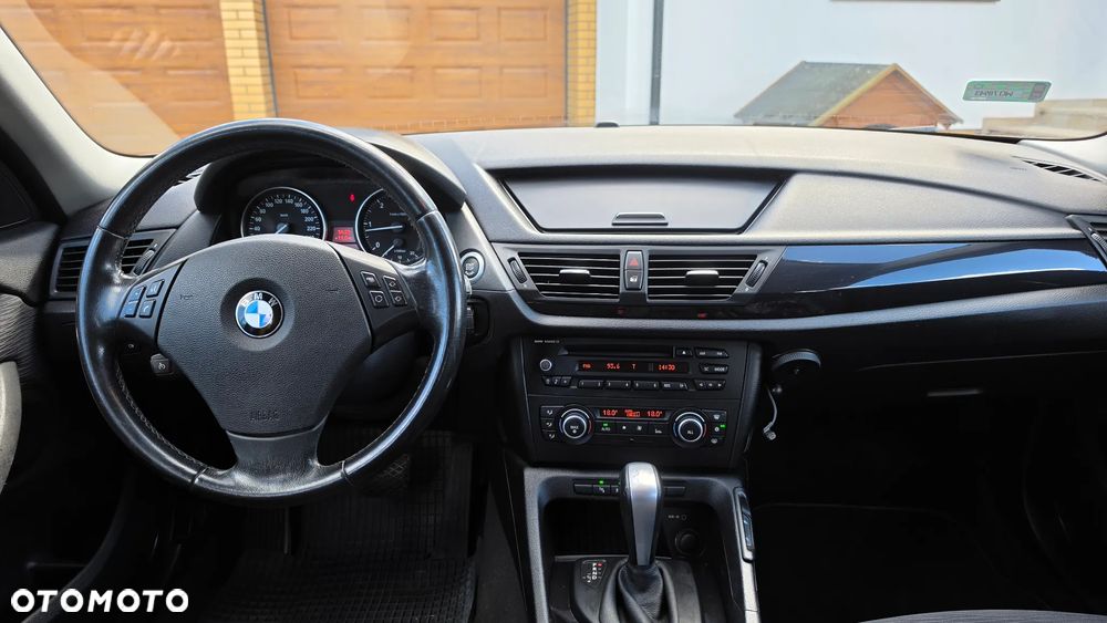 BMW X1 - 24