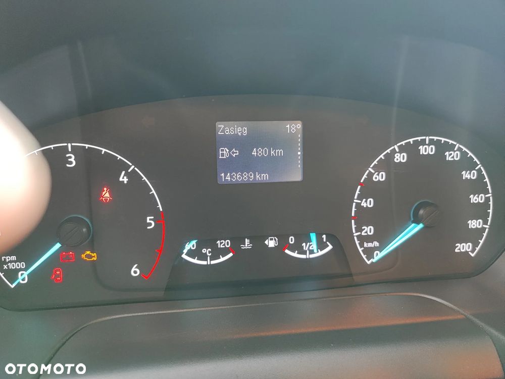 Ford Transit Custom - 23