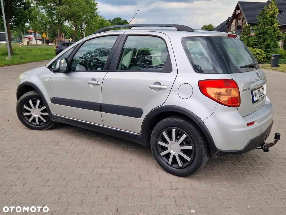Suzuki SX4 - 2