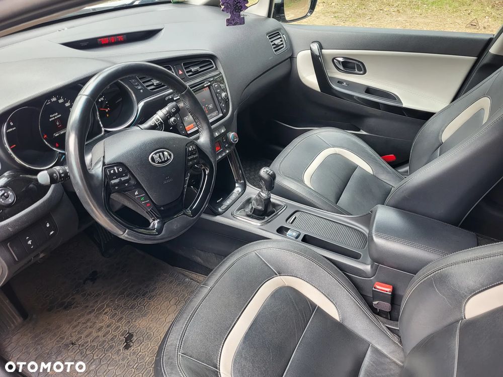 Kia Ceed 1.6 CRDi XL - 6