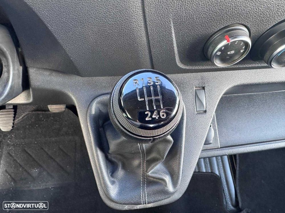 Renault Master 2.3 dCi L2 3.5T CD - 11