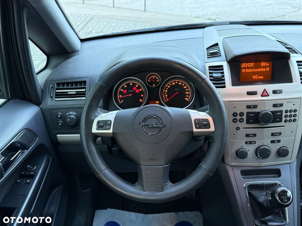 Opel Zafira 1.6 Enjoy - 15