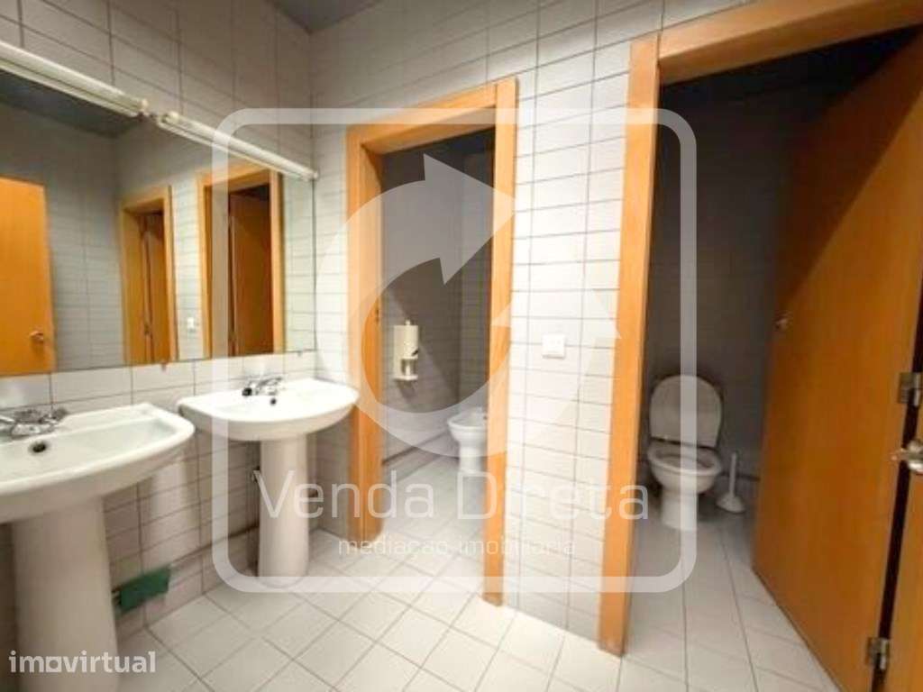 Loja com 360 m² no Centro de Góis | Excelente Oportunidade de Inves... - Grande imagem: 5/20