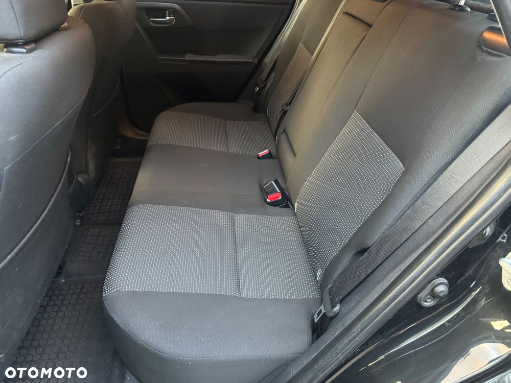 Toyota Auris 1.6 Premium + - 15