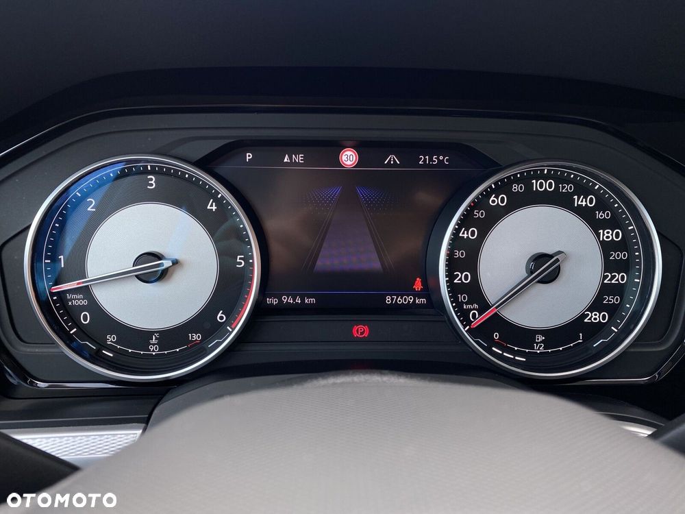 Volkswagen Touareg 3.0 V6 TDI 4Motion - 17