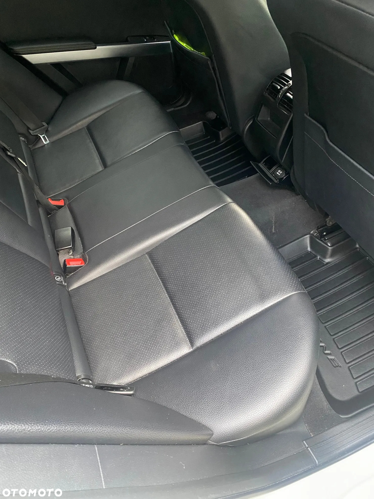 Mercedes-Benz GLK - 23