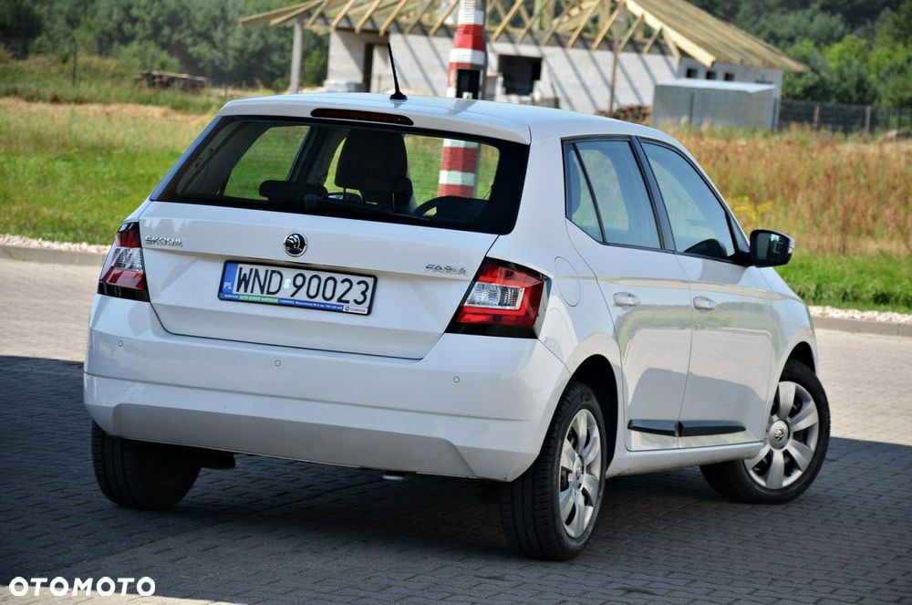 Skoda Fabia - 12