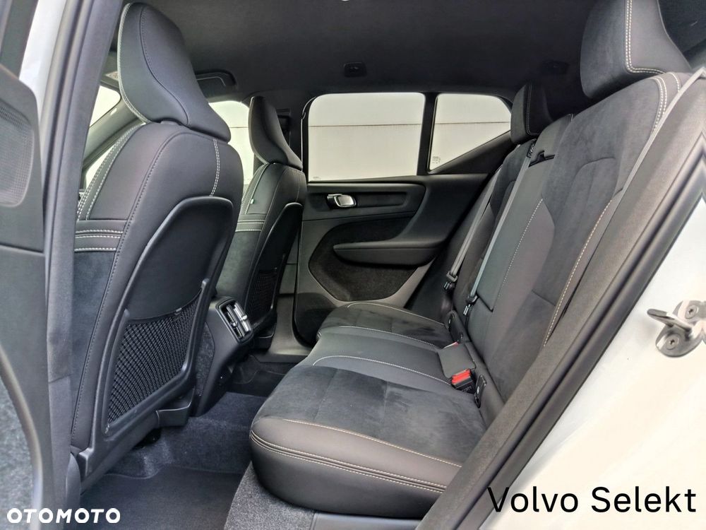 Volvo XC 40 - 12