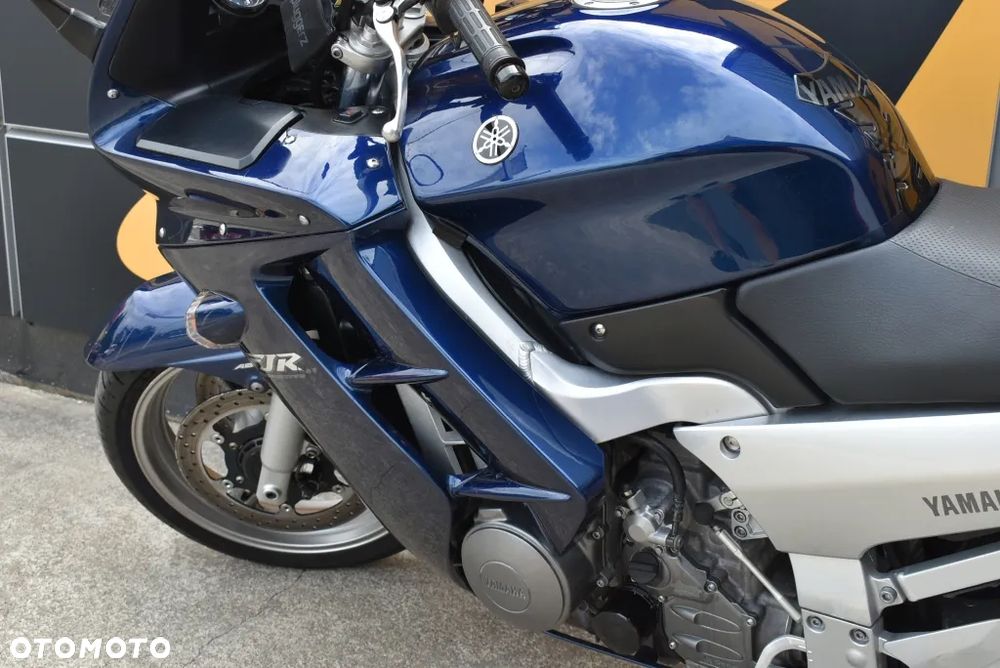Yamaha FJR - 14