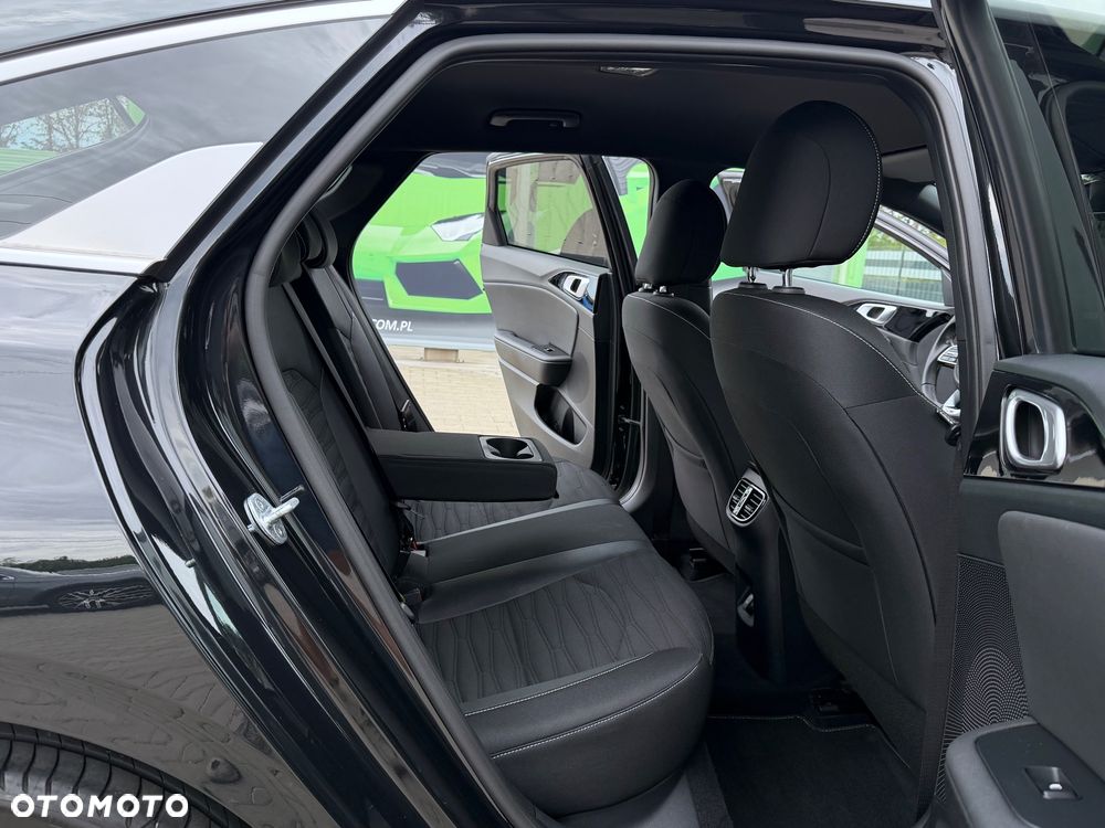 Kia ProCeed 1.5 T-GDI DCT7 OPF GT LINE - 37