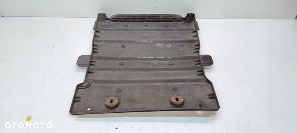 OSŁONA PŁYTA PODWOZIA AUDI A3 8V VOLKSWAGEN SEAT SKODA 5Q0825230H
