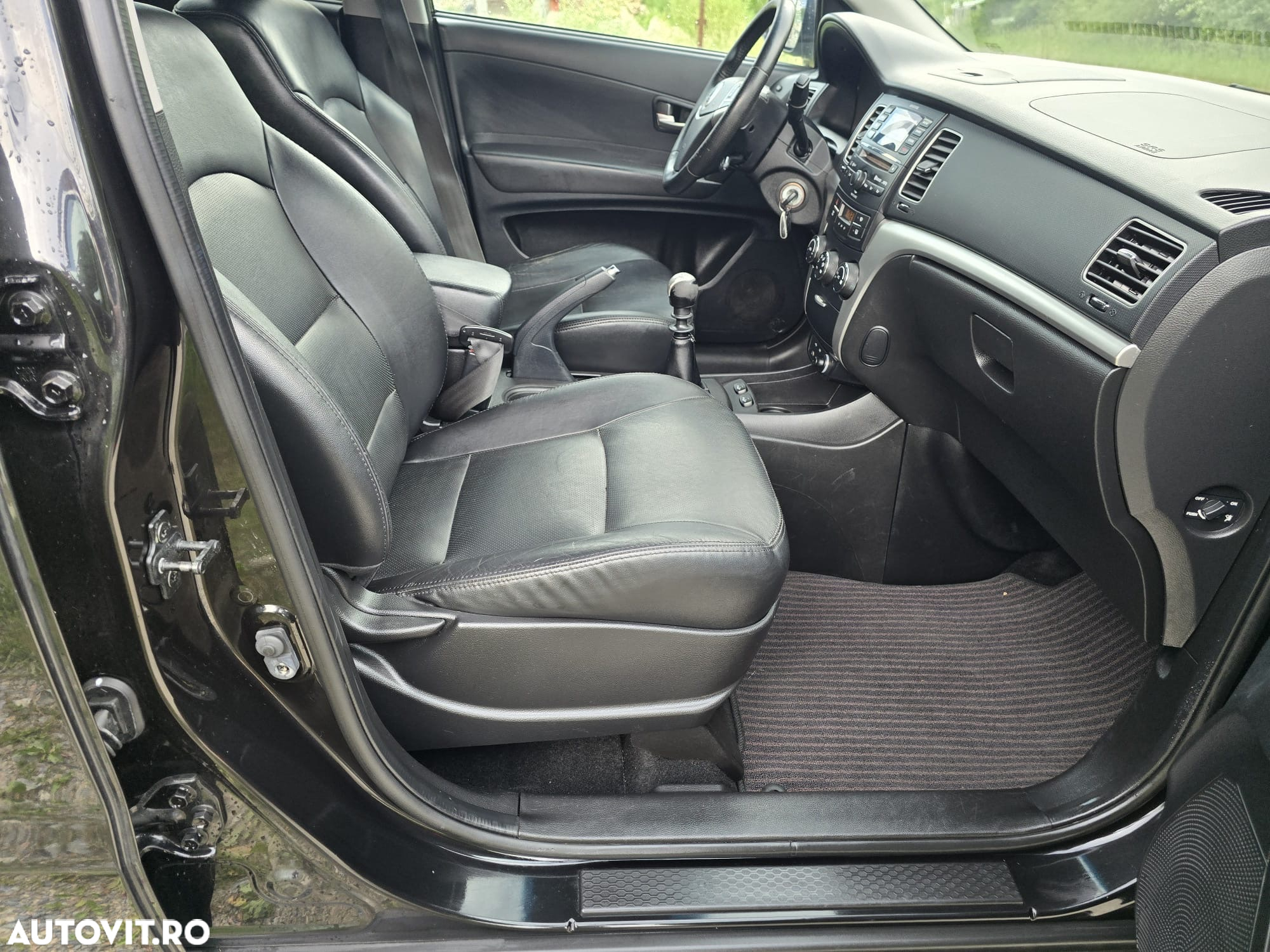 SsangYong Korando 2.0 E-XDI DPF 4WD Quartz - 8