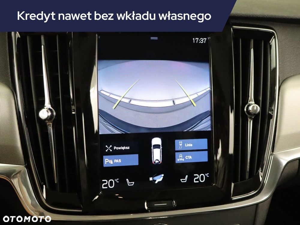 Volvo V90 Cross Country - 19