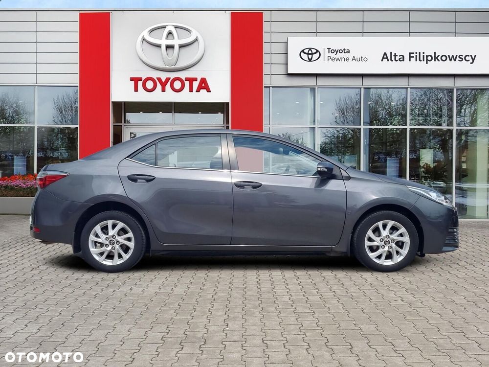 Toyota Corolla - 6