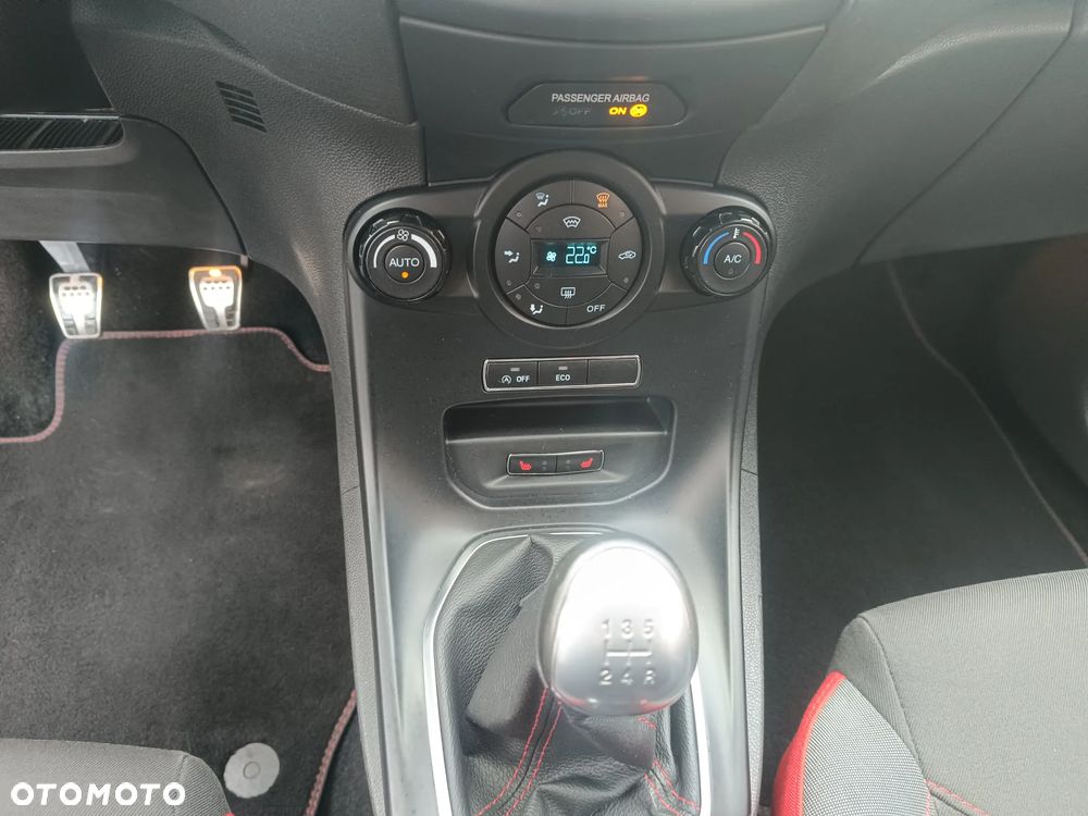 Ford Fiesta 1.0 EcoBoost S&S ST-LINE - 22