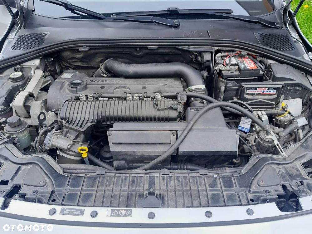 Volvo S60 2.5 T5 - 10