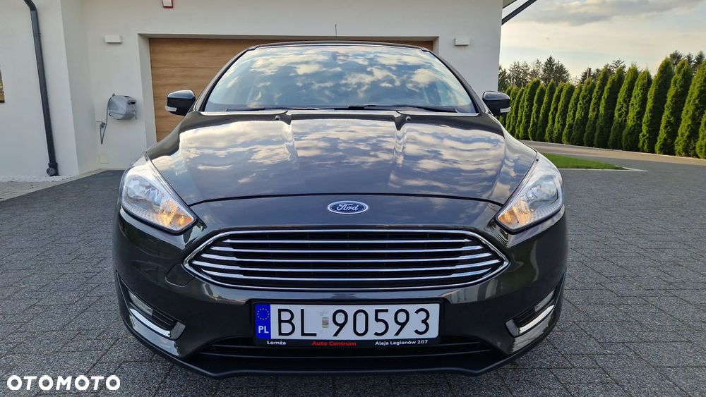 Ford Focus 1.5 EcoBlue Start-Stopp-System TITANIUM - 30
