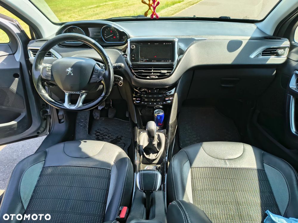 Peugeot 2008 1.6 BlueHDi Allure - 14