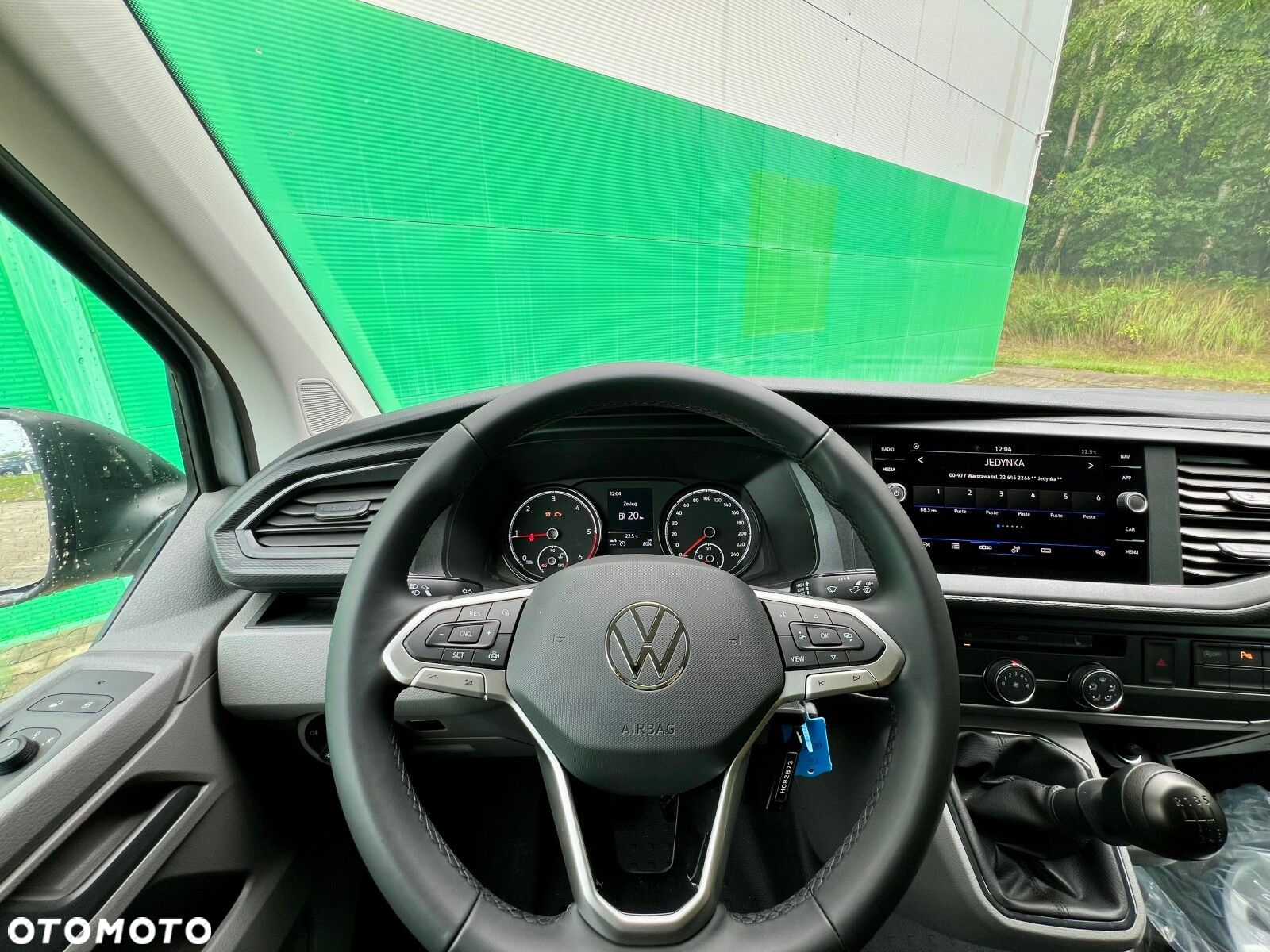 Volkswagen Transporter Transporter 6.1 Furgon silnik: 2,0 l TDI SCR 110 kW / skrzynia biegów: 6-biegowa manualna rozstaw osi: 3400 mm - 16