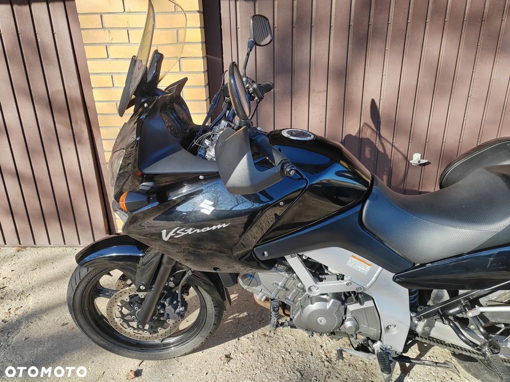 Suzuki V-STROM - 2