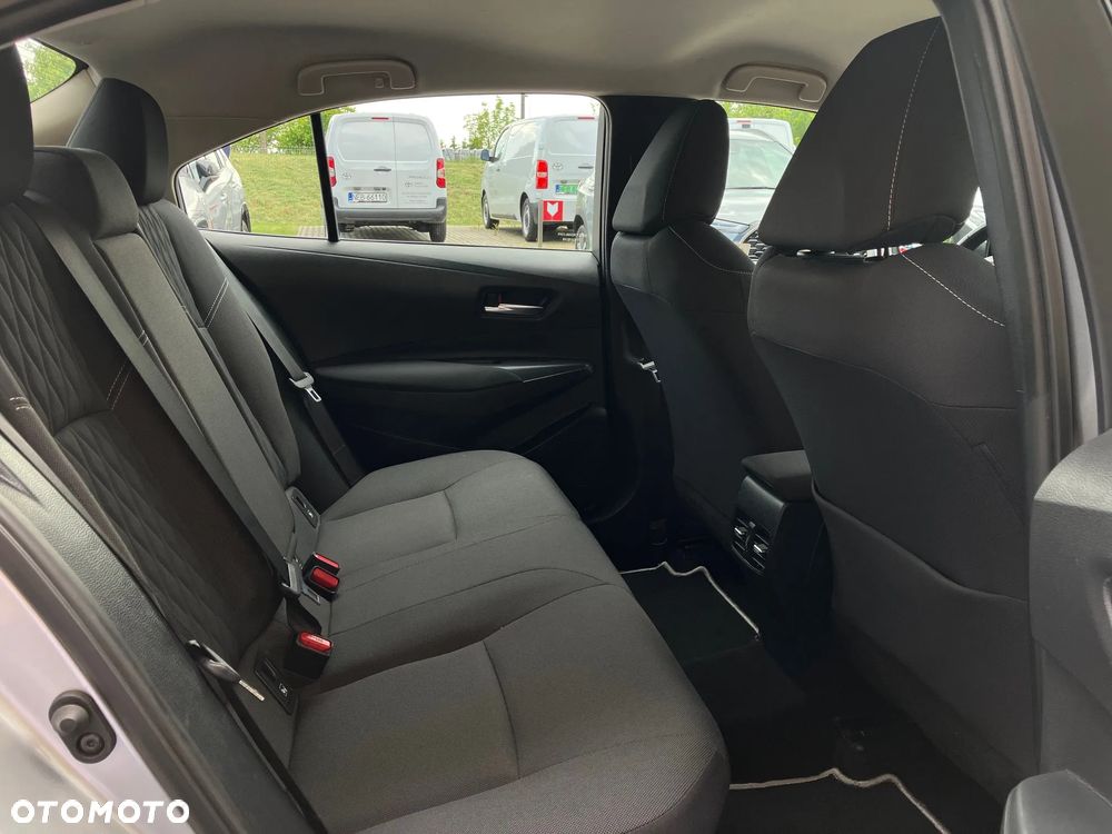 Toyota Corolla 1.8 Hybrid Comfort - 15