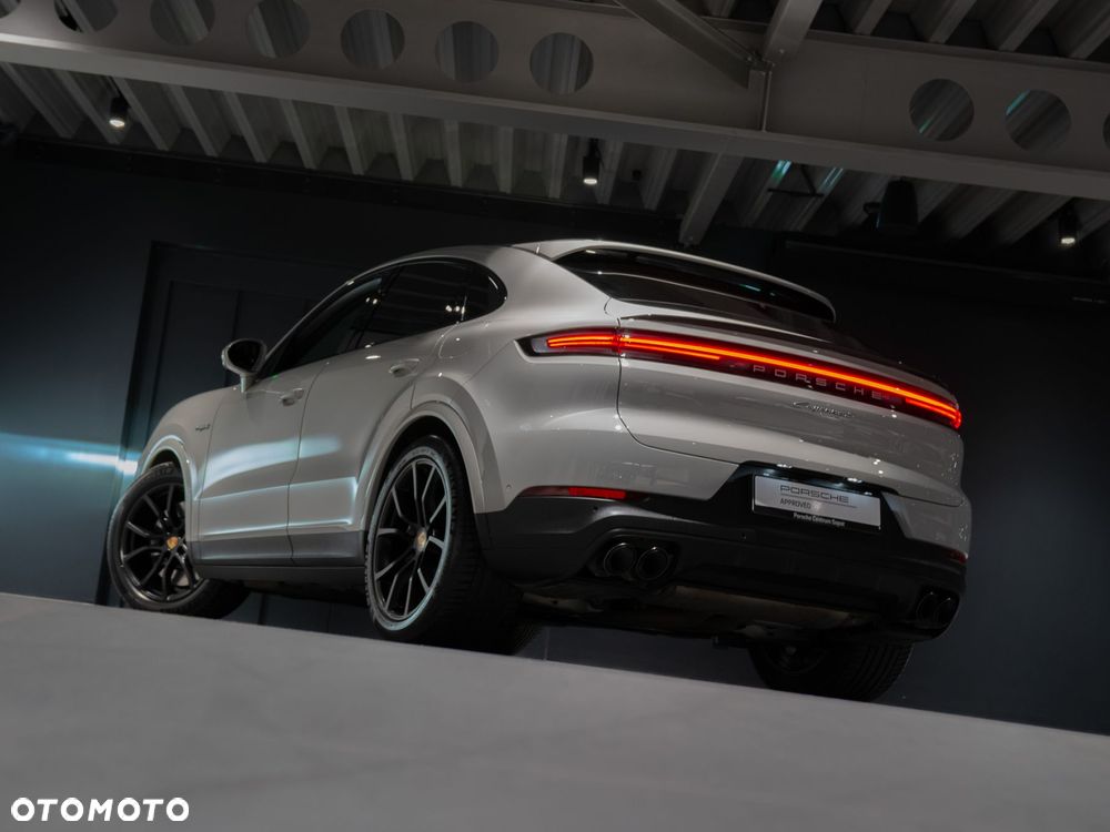 Porsche Cayenne S E-Hybrid PHEV - 12