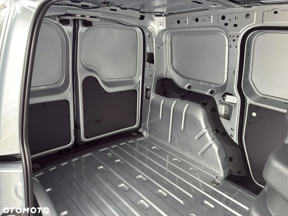Volkswagen Caddy PanAmericana AUTOMAT 2.0 TDI 122KM, rozstaw osi: 2755 mm - 14