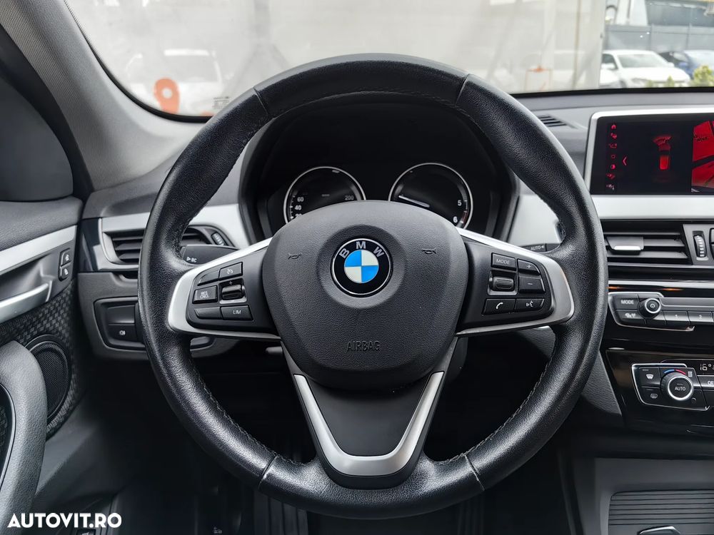 BMW X1 - 24