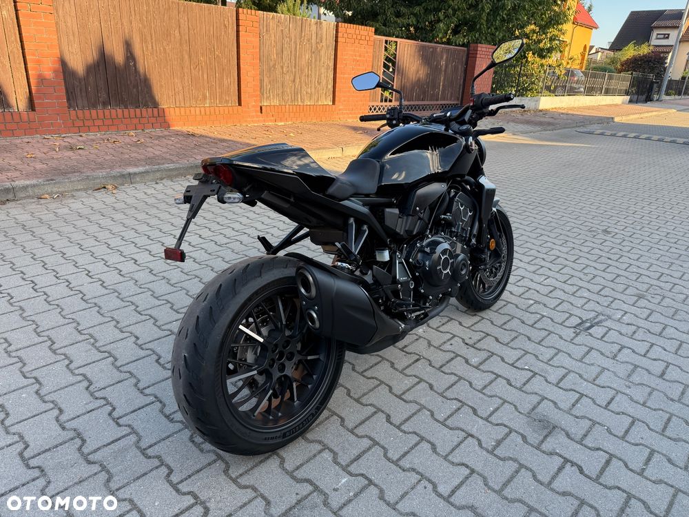 Honda CB - 15