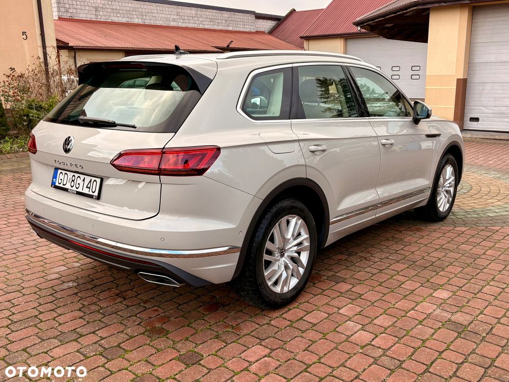Volkswagen Touareg 3.0 V6 TDI 4Motion Elegance - 4