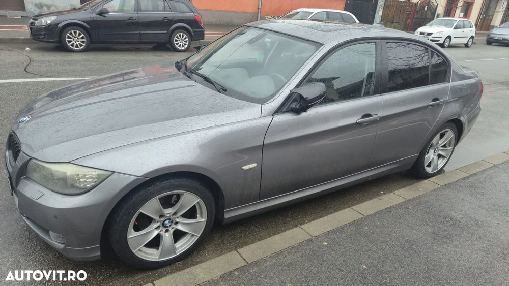 BMW Seria 3 318d DPF - 4