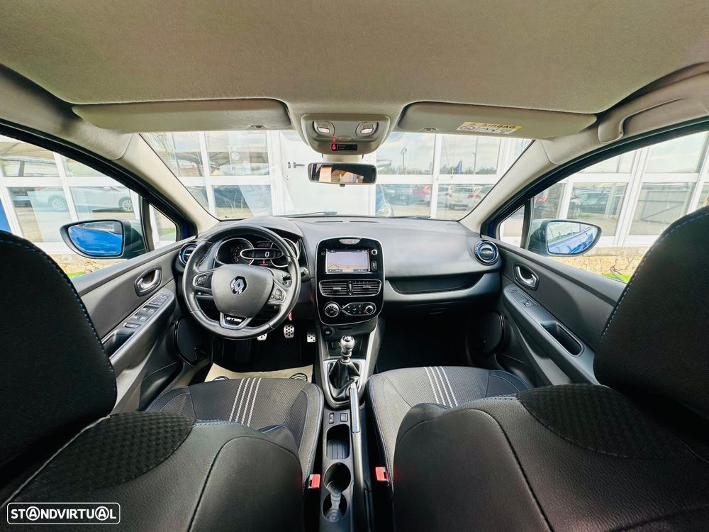 Renault Clio Sport Tourer 1.2 TCe GT Line - 28