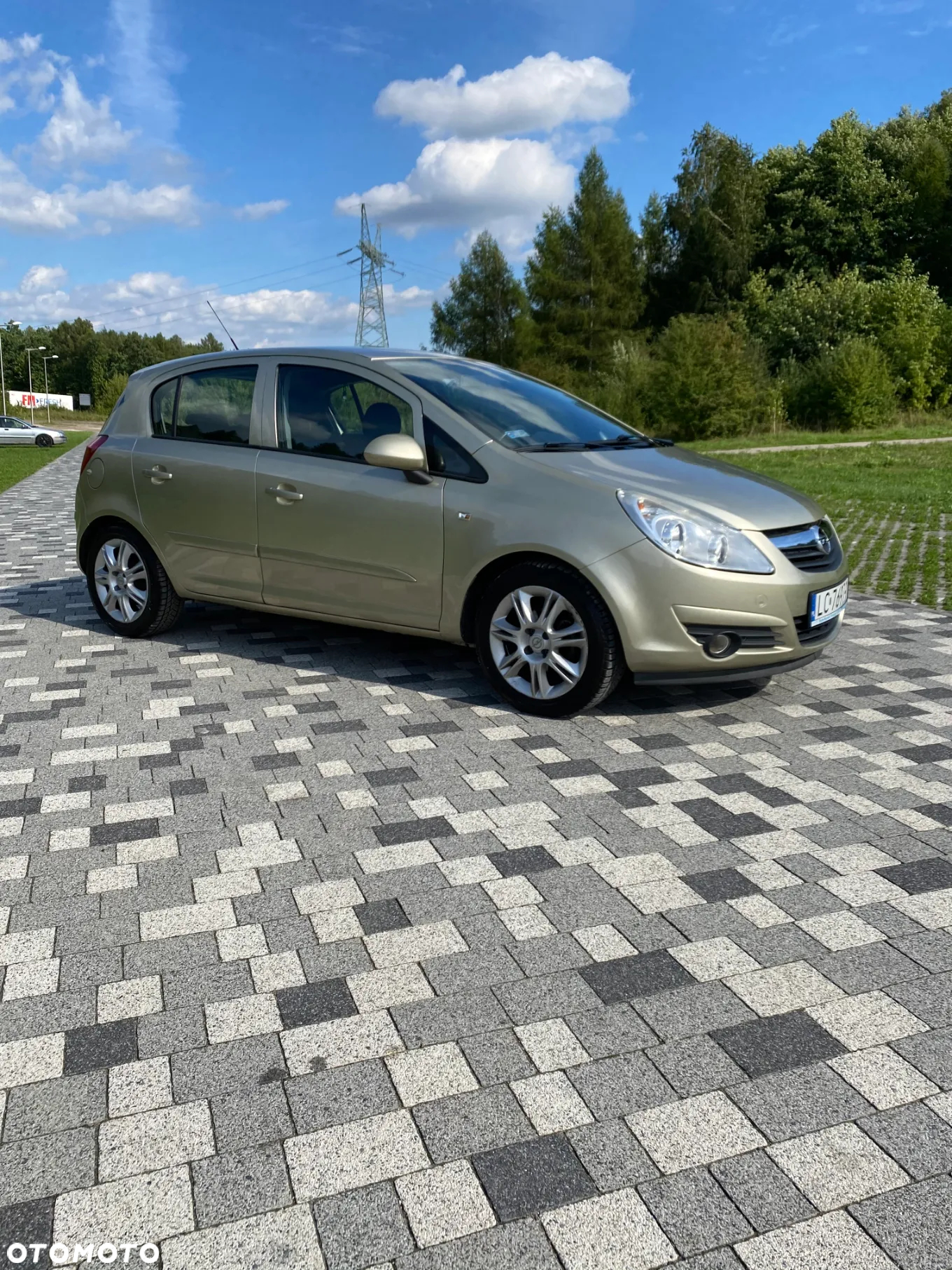 Opel Corsa 1.2 16V Cosmo - 5