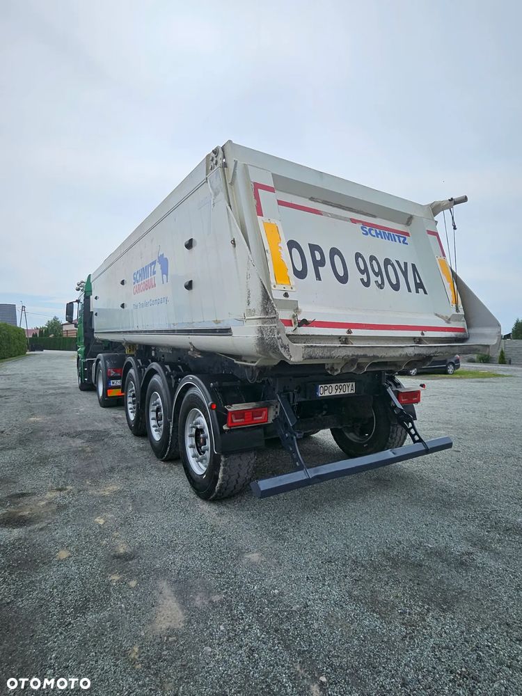 Schmitz Cargobull SKI 24 7 2 - 7