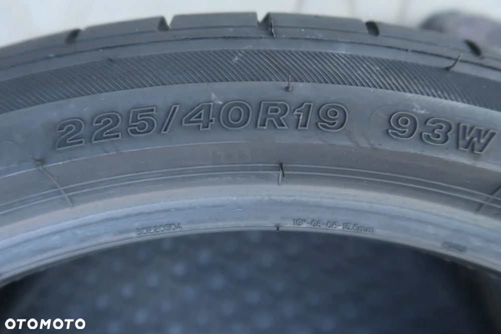 225/40r19 Brigdestone 225/40/19 - 13