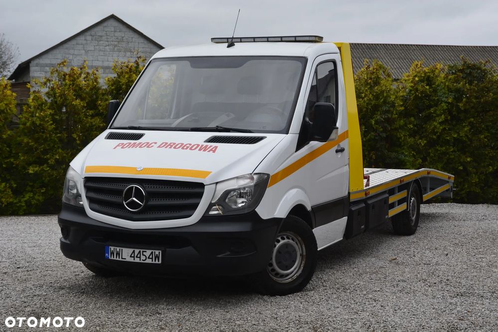 Mercedes-Benz Sprinter - 1
