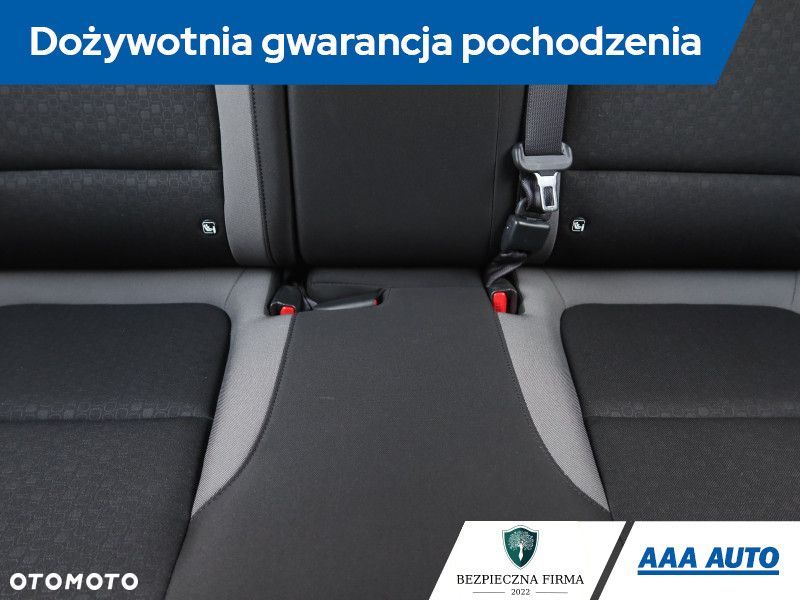 Hyundai Kona - 11