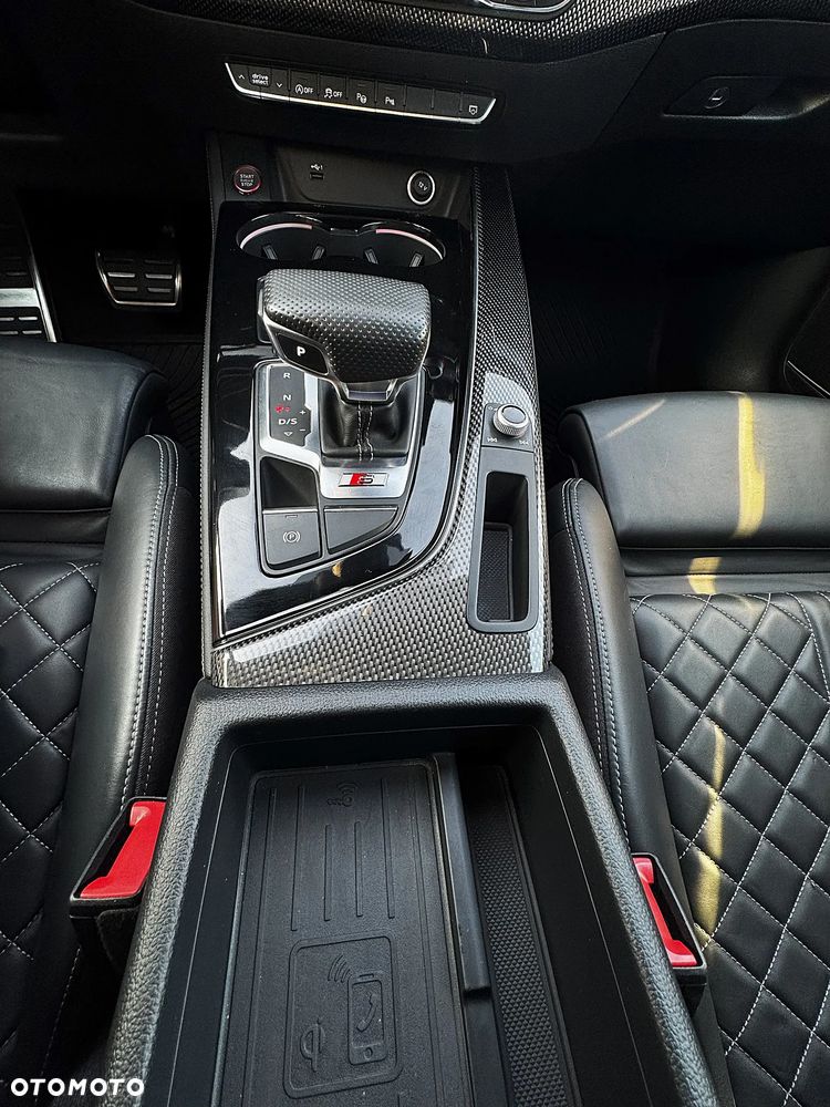 Audi S4 Limousine - 35