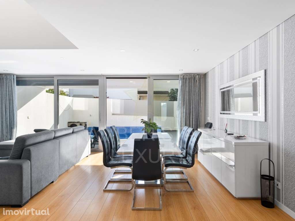 Moradia mobilada, com Piscina em Cascais a 1 km da Praia - Grande imagem: 3/13